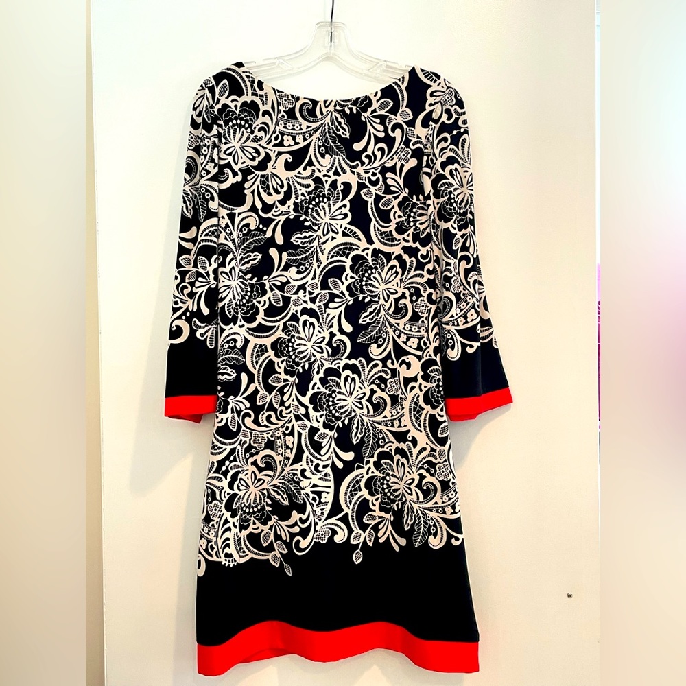 ELIZA J.  Lightweight cocktail dress, so classy Jackie O’ would have worn it!